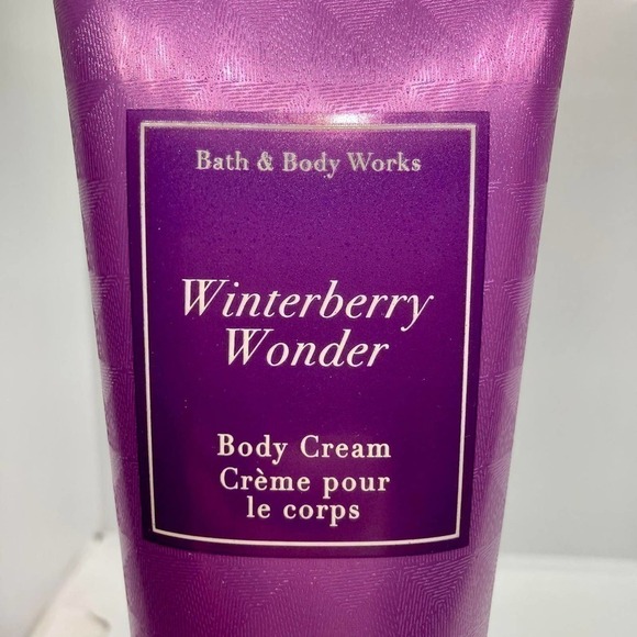 Winterberry Wonder Body Cream - Picture 6 of 7